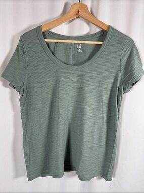 GAP Light Sage Green Short Sleeve Scoop Neck Tee